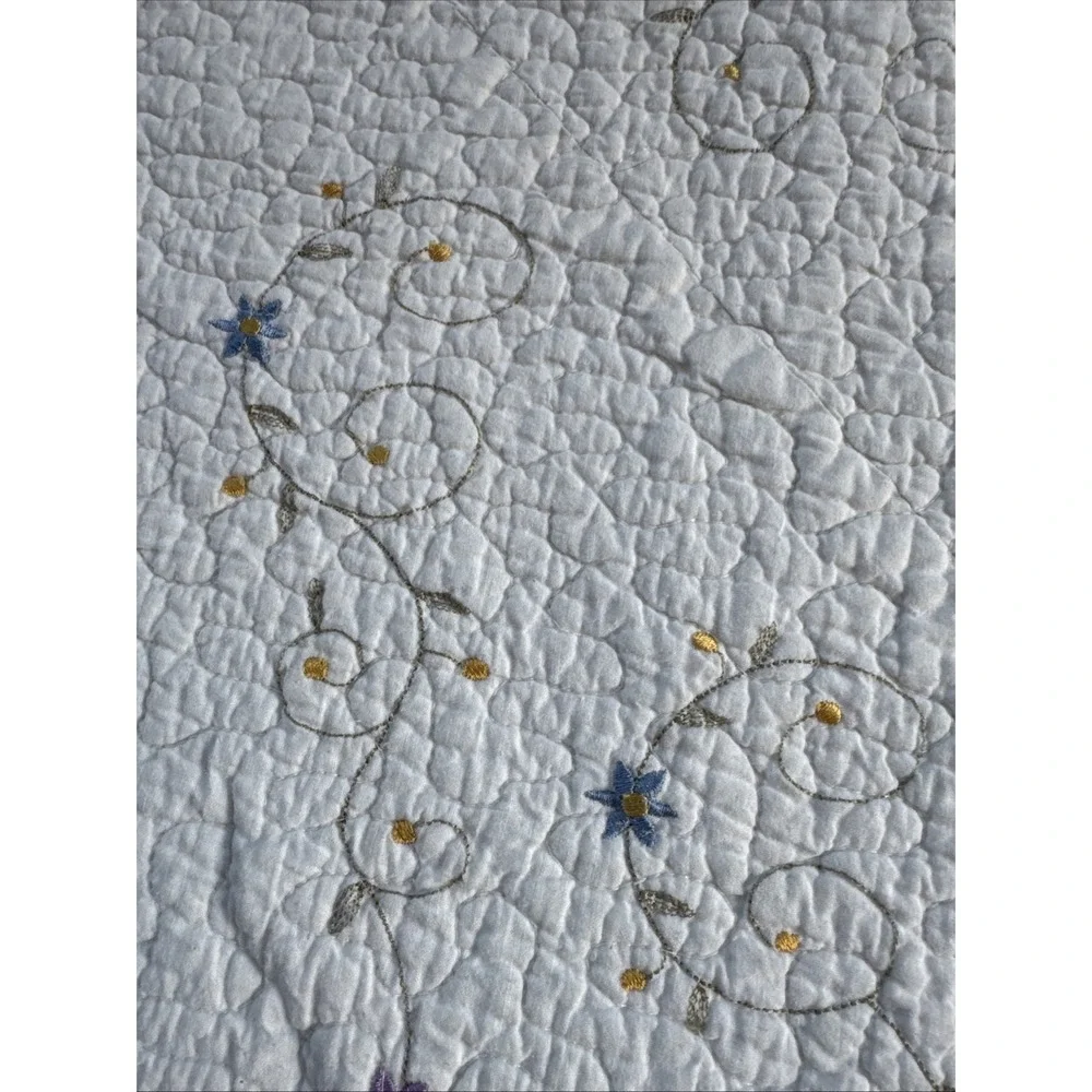 Vintage Double Wedding Ring Floral Patchwork Quilt Queen 81x83 Blue Cream Green
